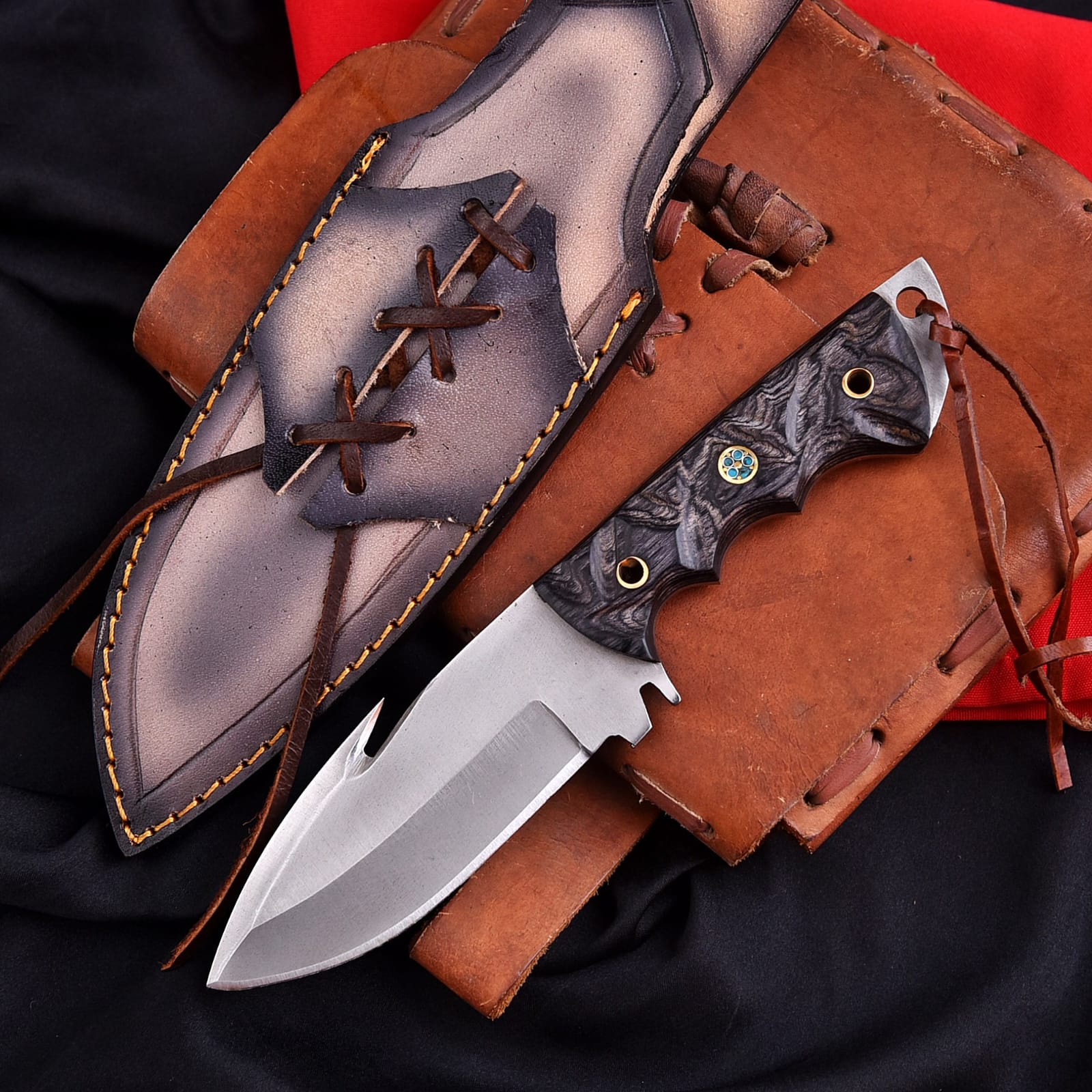 Handcrafted Gut Hook Fixed Blade Knife – Black Handle & Leather Sheath